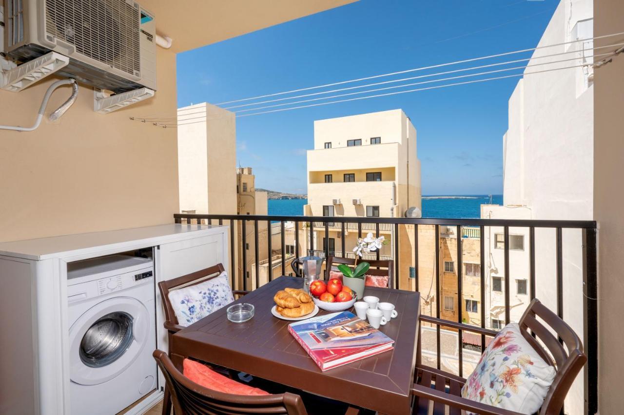 Sea Bliss Apartments With Terrace Just Off Seafront In St Paul'S Bay - By Getawaysmalta セント・ポールズ・ベイ エクステリア 写真